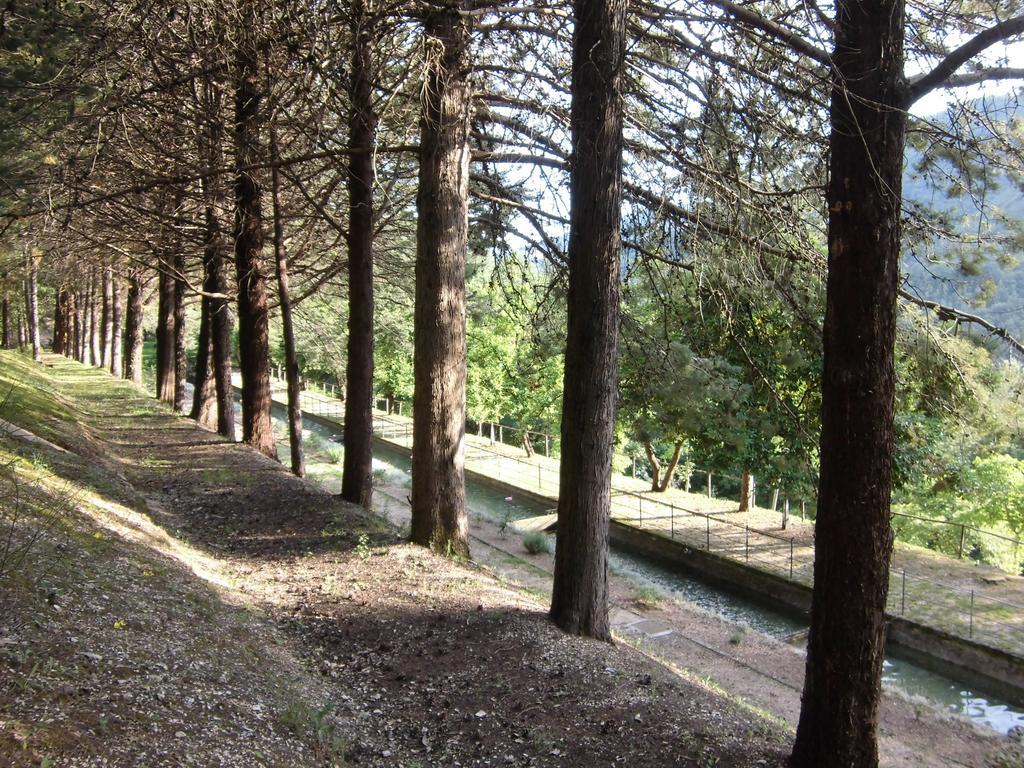 Отель Convento Di Acqua Premula Sellano Экстерьер фото