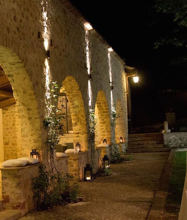 Отель Convento Di Acqua Premula Sellano Экстерьер фото