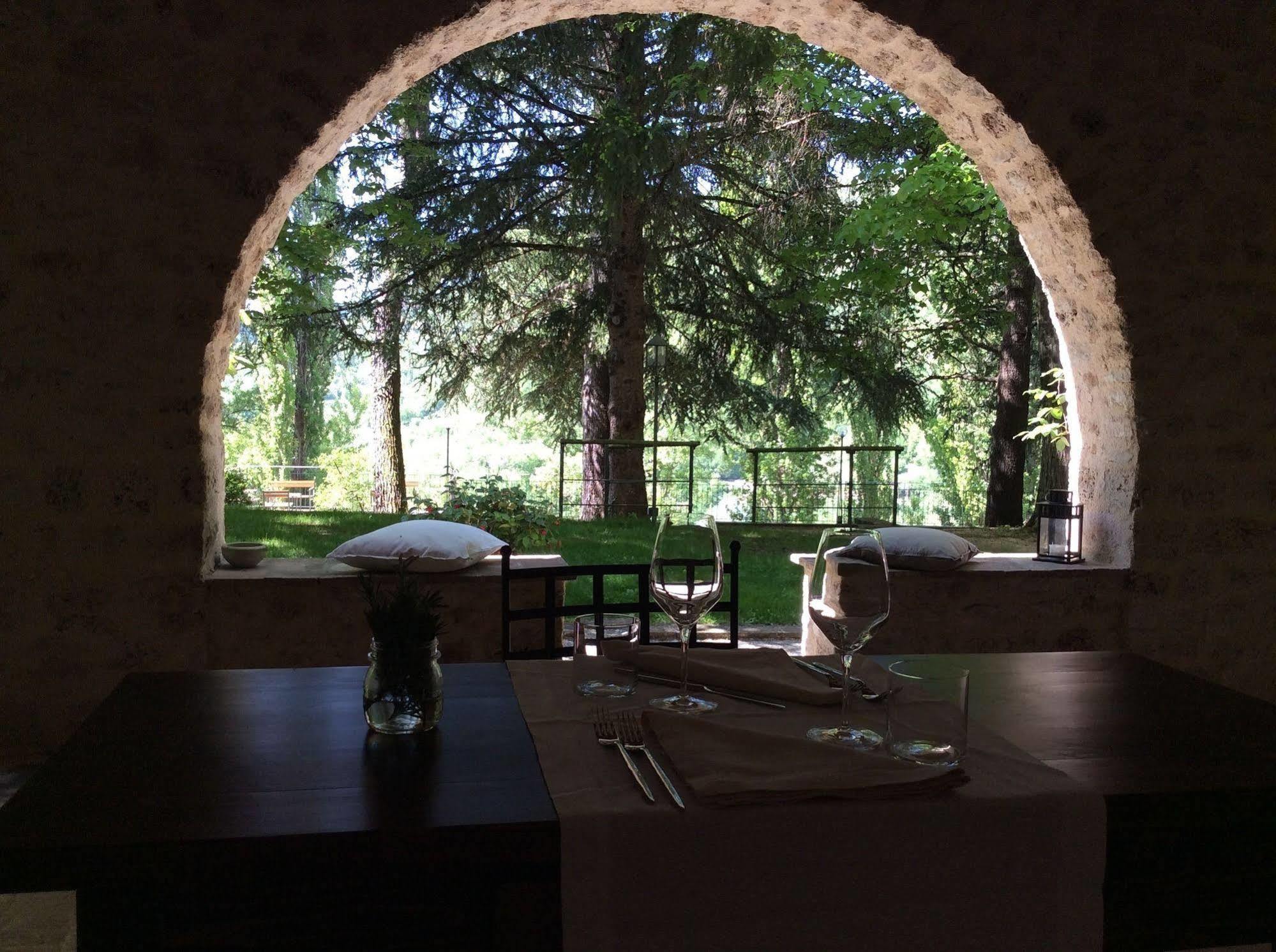 Отель Convento Di Acqua Premula Sellano Экстерьер фото