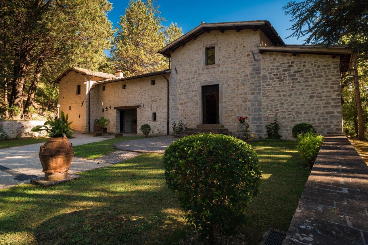 Отель Convento Di Acqua Premula Sellano Экстерьер фото