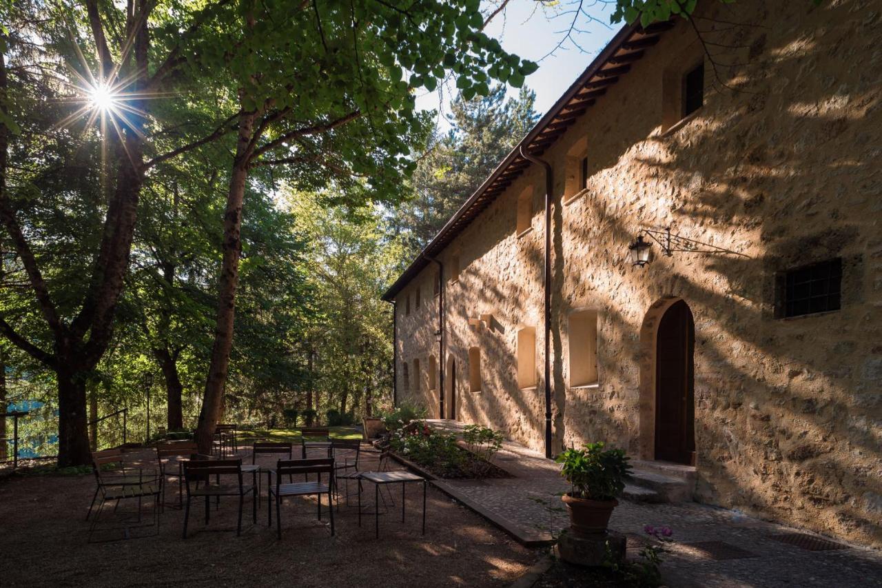 Отель Convento Di Acqua Premula Sellano Экстерьер фото